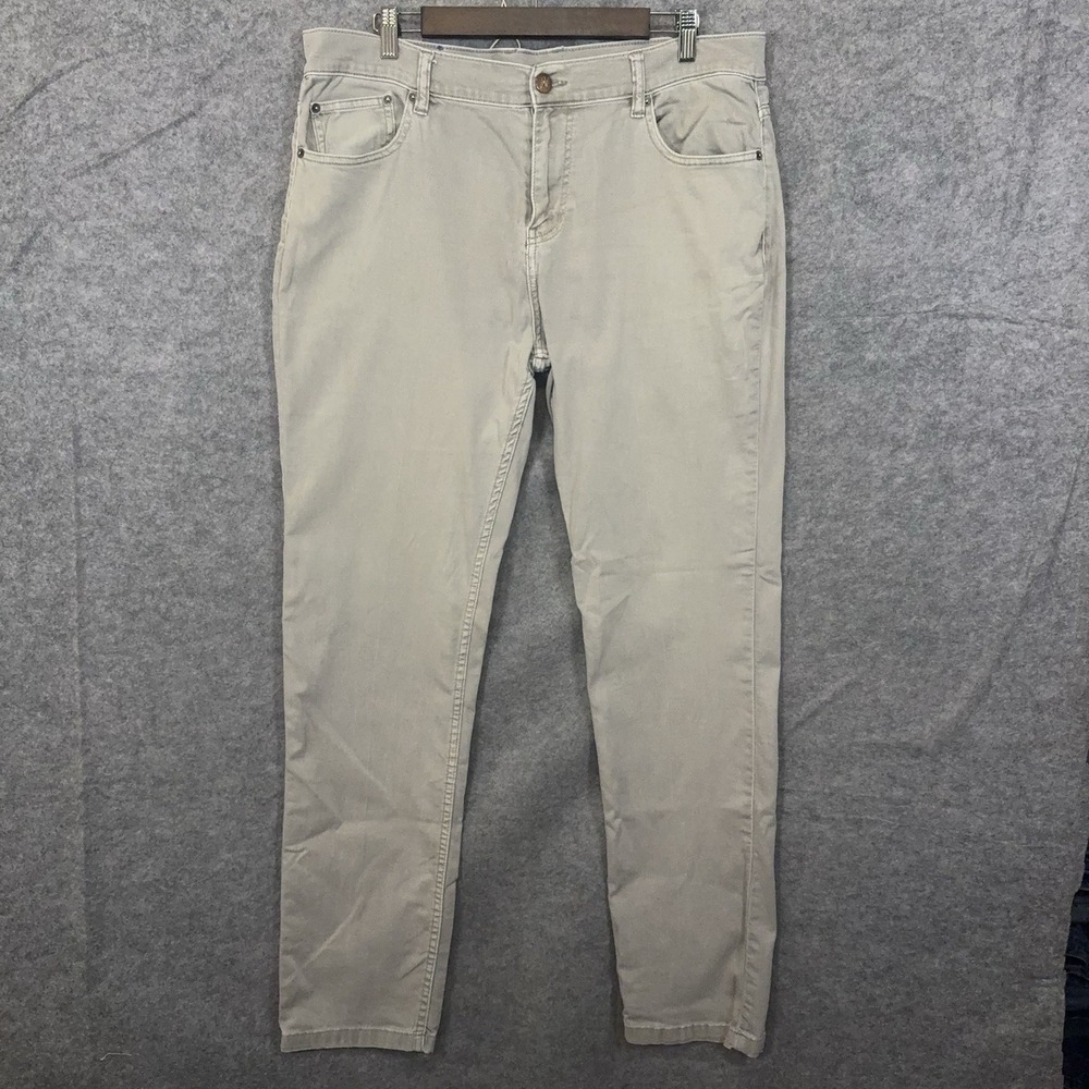 Mugsy Bucks Jeans Mens 38x34 Tan Gray Straight Stretch Flexible